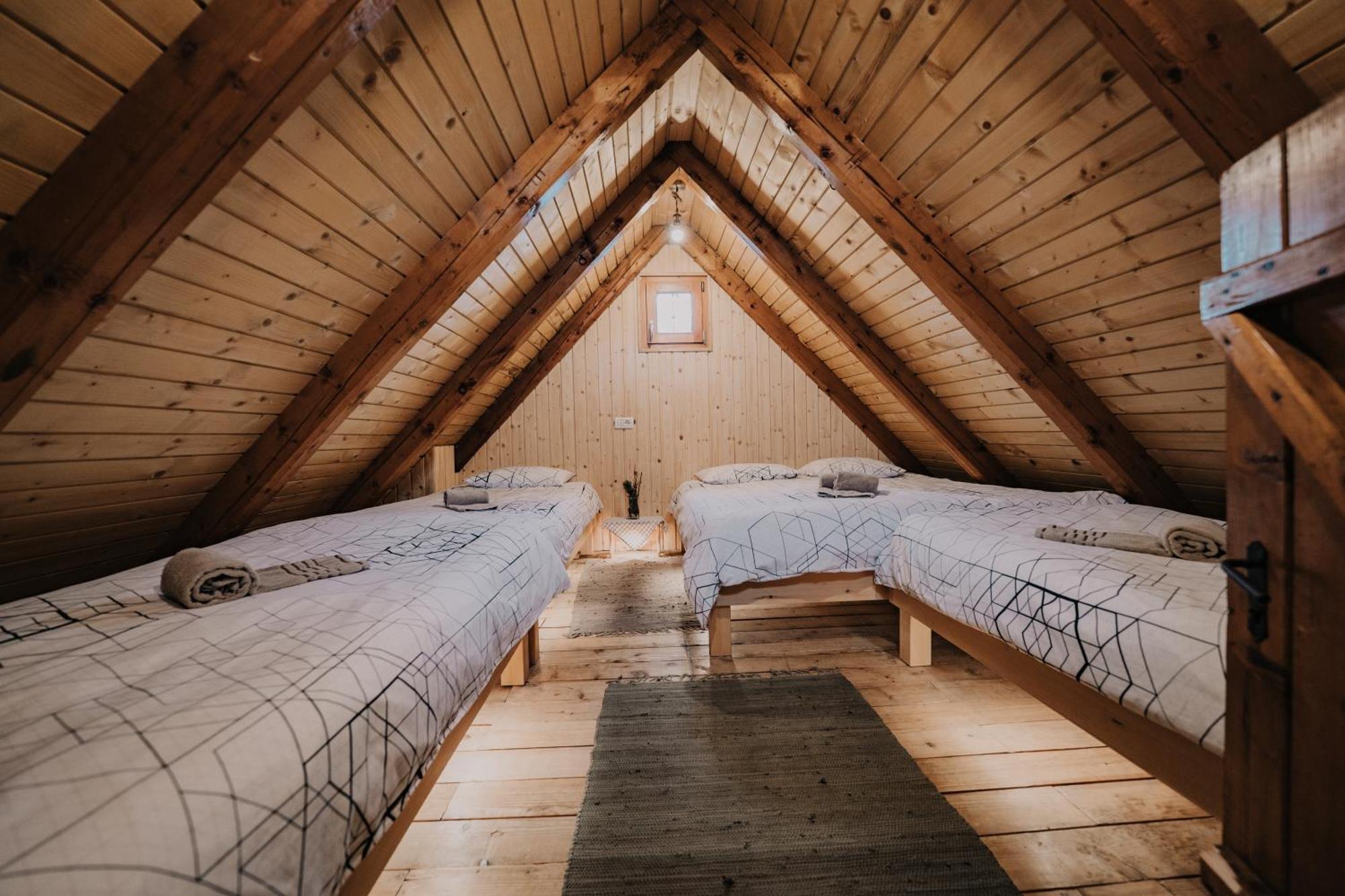 Koca Ojstrica - Velika Planina Villa Stahovica Exteriör bild